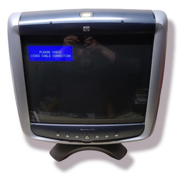 HP Pavilion MX70 VGA CRT Gaming Computer Monitor 1280 x 1024 - Works Great! - Picture 1 of 5